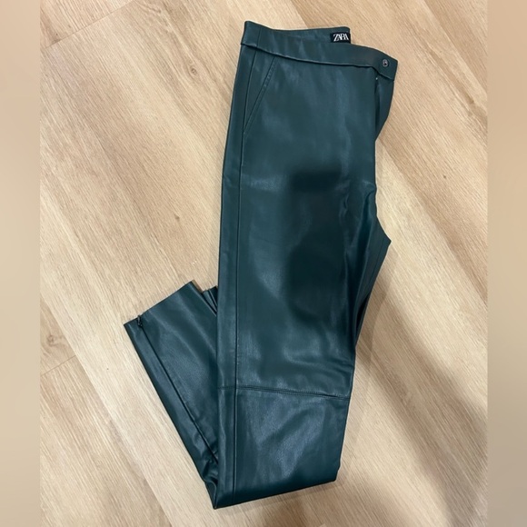 Zara | Skinny Green Leather Pants - Picture 5 of 6